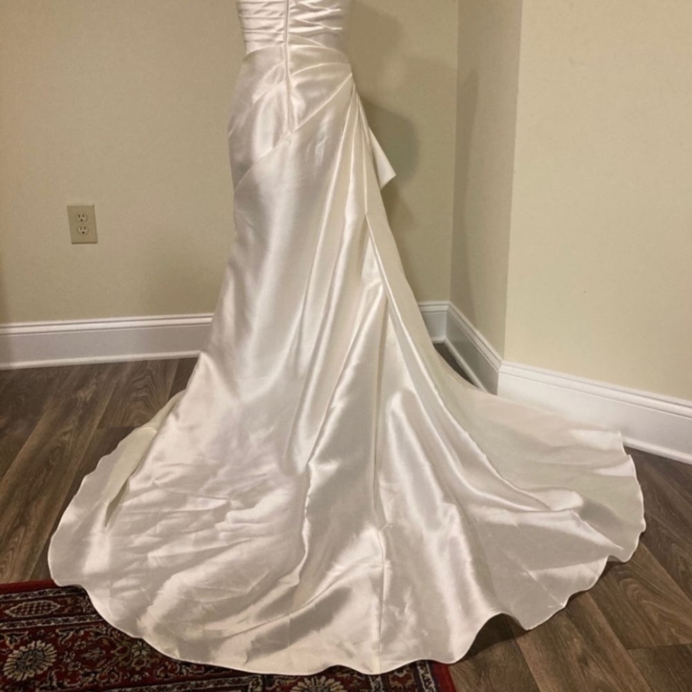Davids Bridal elegant wedding dress